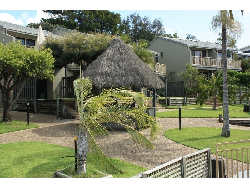 12/21-25 Cumming Parade, Point Lookout QLD 4183