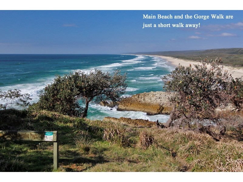 1/7 Midjimberry Road, Point Lookout QLD 4183