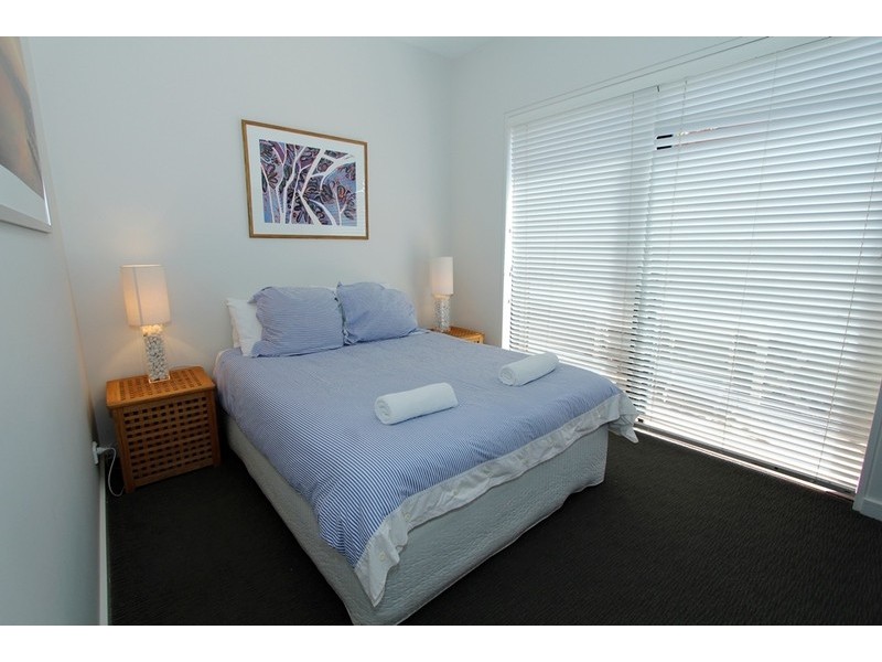 1/7 Midjimberry Road, Point Lookout QLD 4183