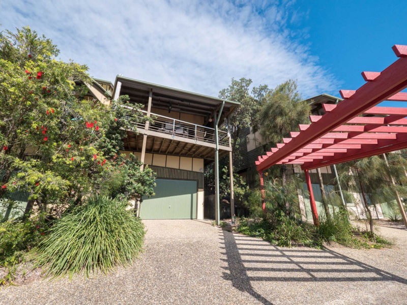 9/122 Mooloomba Road, Point Lookout QLD 4183