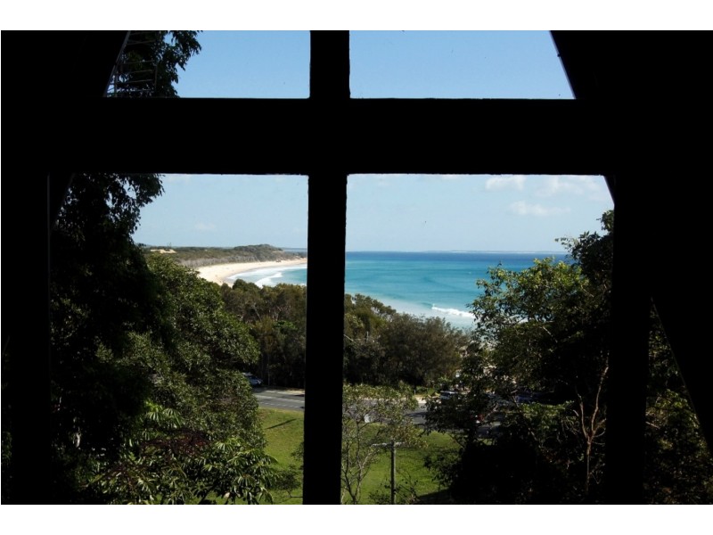 4 Billa Street, Point Lookout QLD 4183