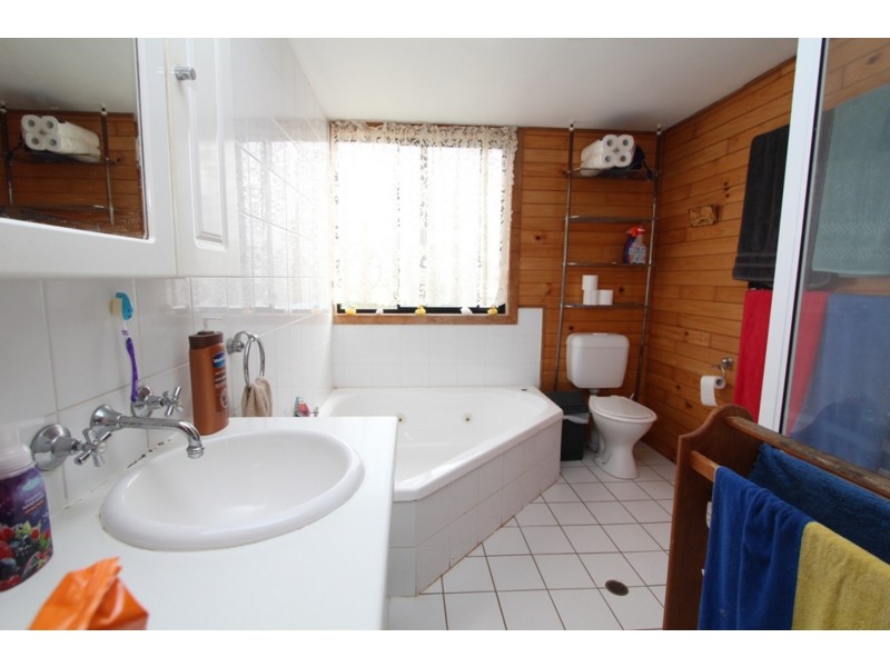 16 Pamphlet Street, Dunwich QLD 4183