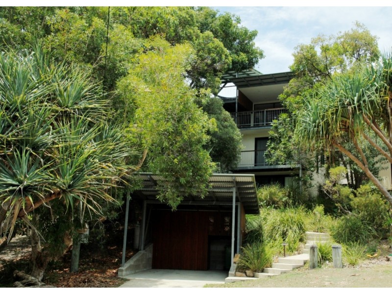 1/34 Booran Street, Point Lookout QLD 4183
