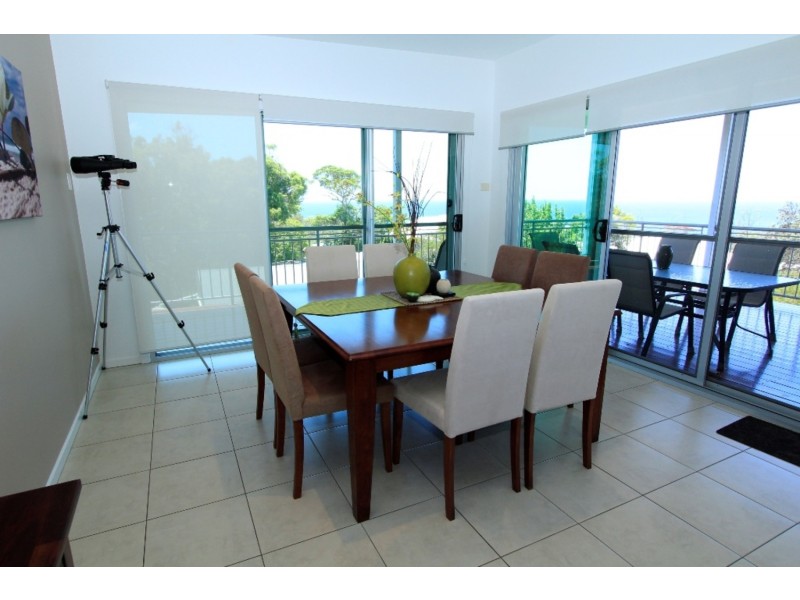 66 Tramican Street, Point Lookout QLD 4183