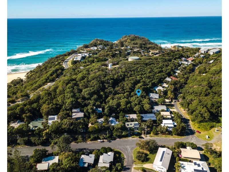 44 Samarinda Way, Point Lookout QLD 4183