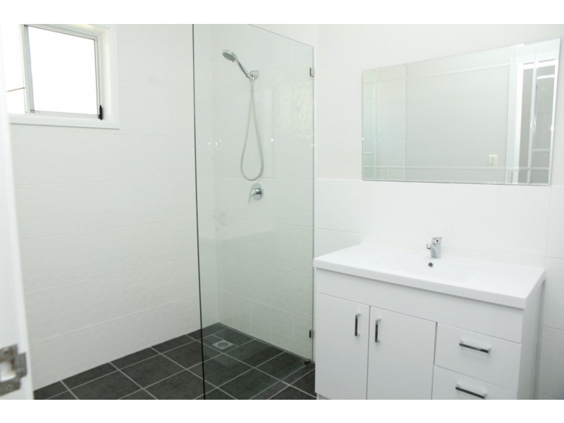 107 Rainbow Crescent, Dunwich QLD 4183
