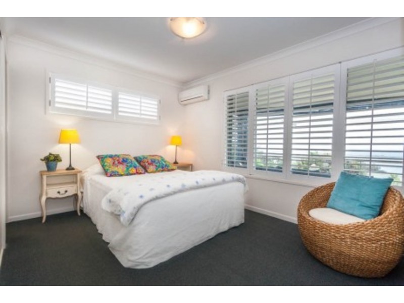 1/10 Gindarra Street, Point Lookout QLD 4183