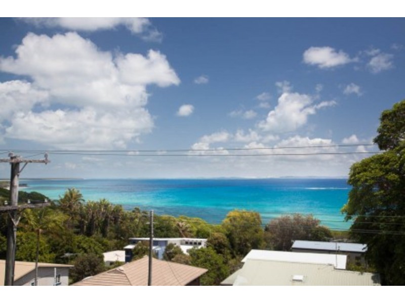 1/10 Gindarra Street, Point Lookout QLD 4183