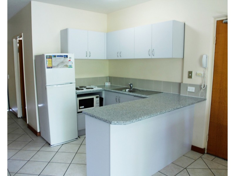 17/112 Dickson Way, Point Lookout QLD 4183