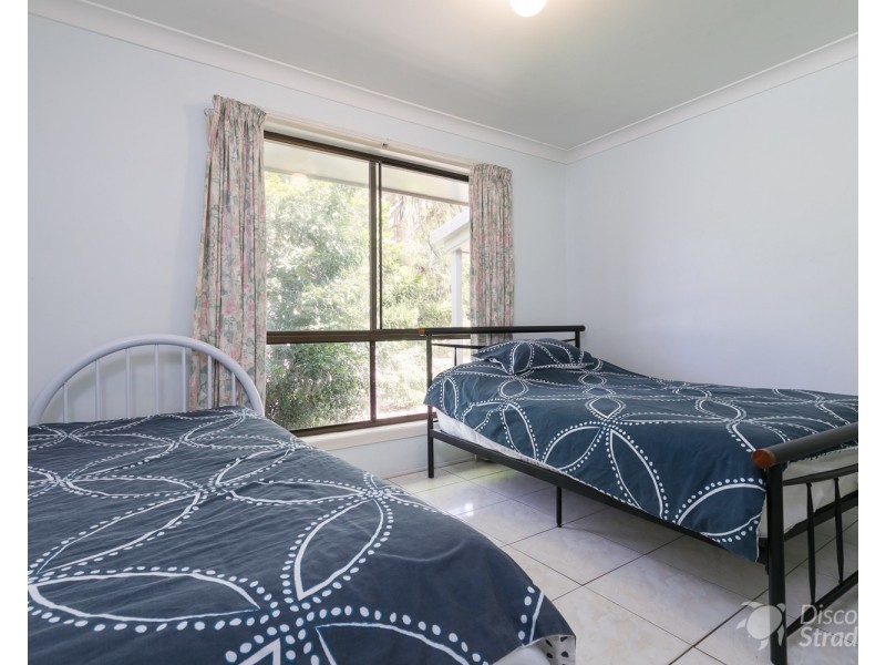 18 Waller Court, Point Lookout QLD 4183