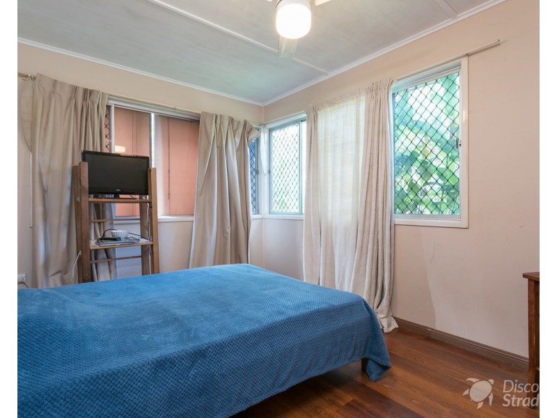 4 Petrie Street, Dunwich QLD 4183