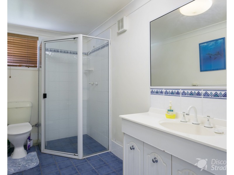 32 Tramican Street, Point Lookout QLD 4183