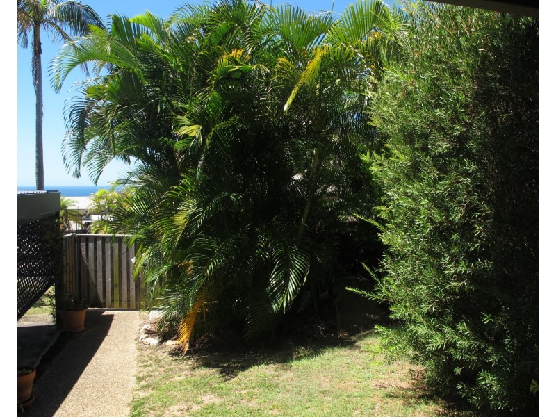 4/21-25 Cumming Parade, Point Lookout QLD 4183