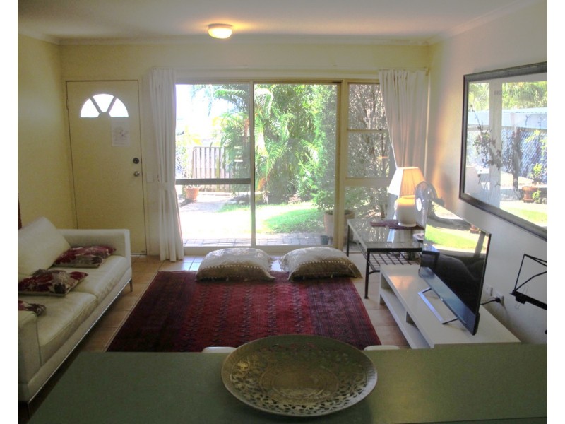 4/21-25 Cumming Parade, Point Lookout QLD 4183