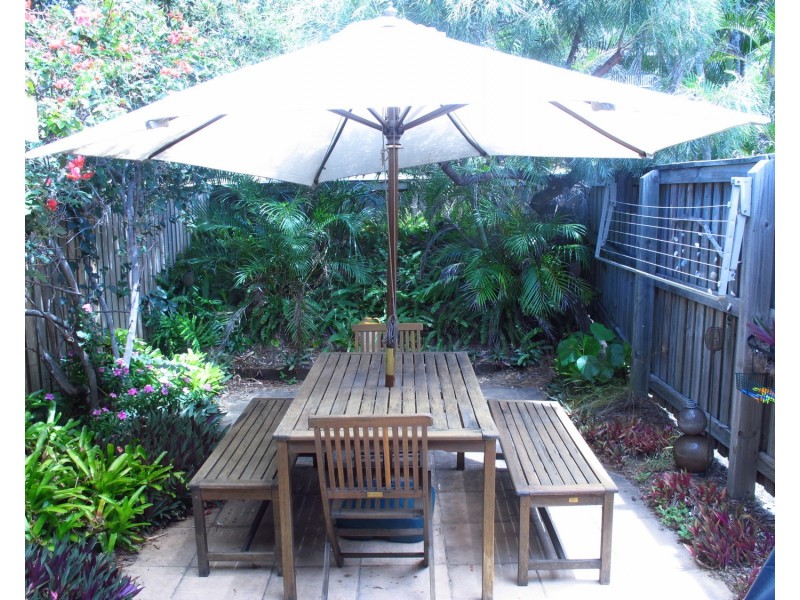 4/21-25 Cumming Parade, Point Lookout QLD 4183