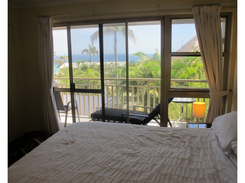 4/21-25 Cumming Parade, Point Lookout QLD 4183