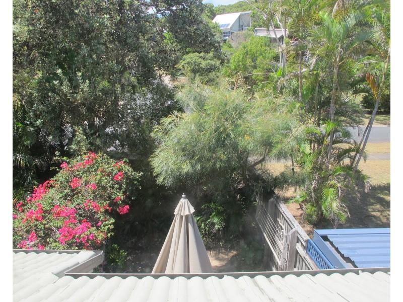 4/21-25 Cumming Parade, Point Lookout QLD 4183