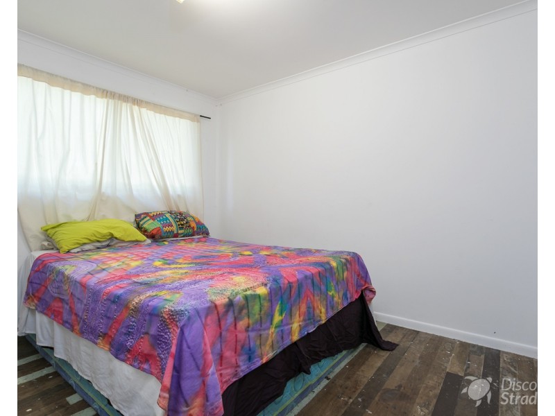 17 Tramican Street, Point Lookout QLD 4183