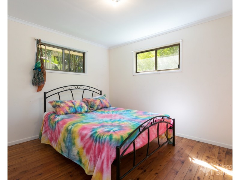 17 Tramican Street, Point Lookout QLD 4183