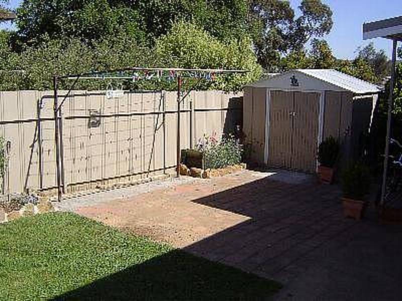 2/43 William Street, Castlemaine VIC 3450