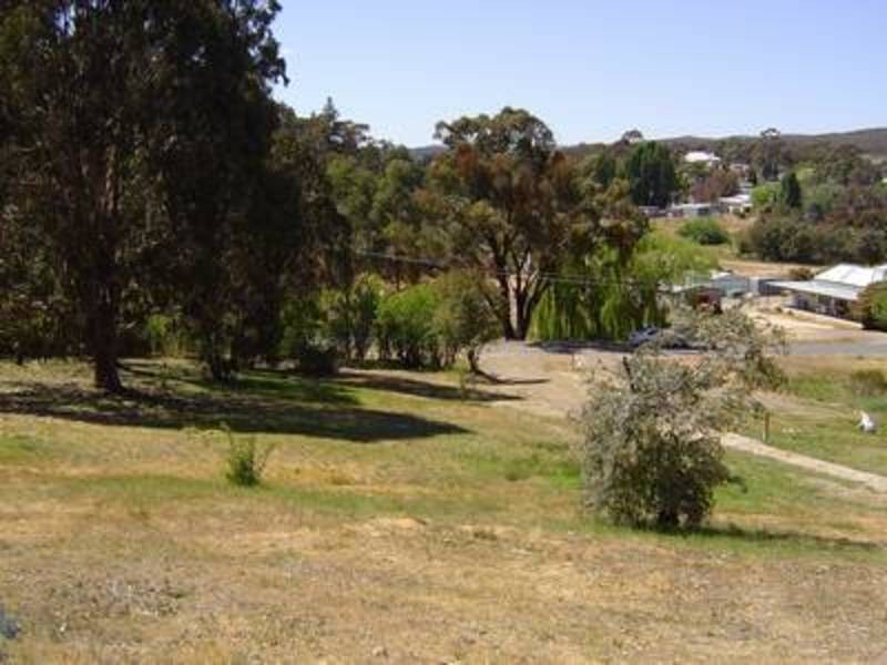 25 North Street, Chewton VIC 3451