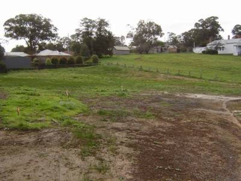 56a Ray Street, Castlemaine VIC 3450