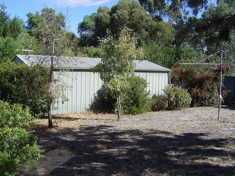 7 Pleasant Street, Castlemaine VIC 3450