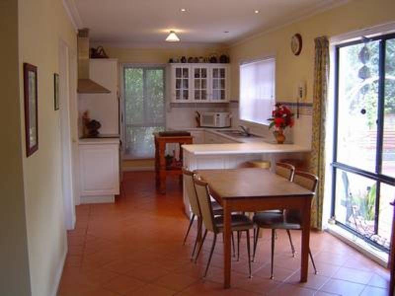 1 Daniell Drive, Castlemaine VIC 3450