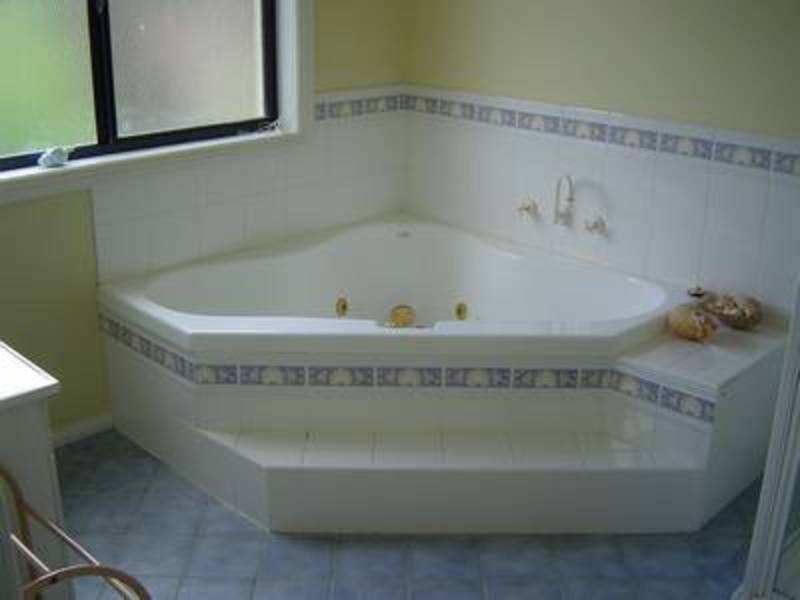 1 Daniell Drive, Castlemaine VIC 3450