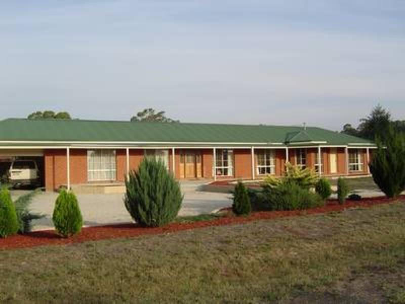 4 Maxwell Road, Campbells Creek VIC 3451