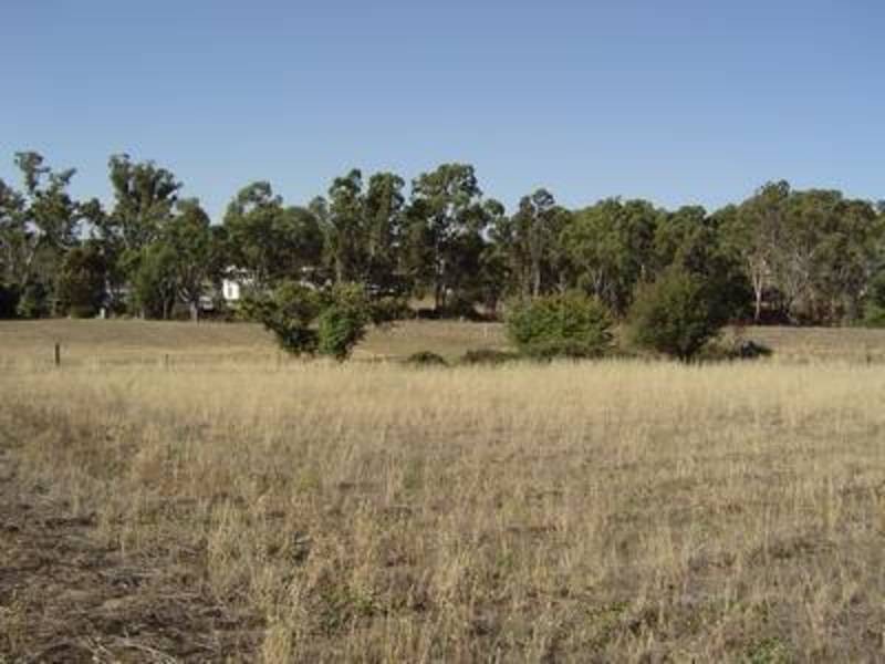 Lot 2/28 Binghams Road, Harcourt VIC 3453