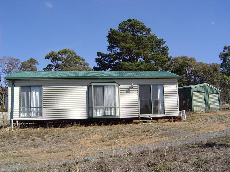 11 Eureka Street, Chewton VIC 3451