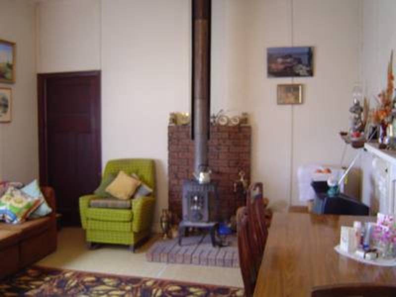 61 Doveton Street, Castlemaine VIC 3450