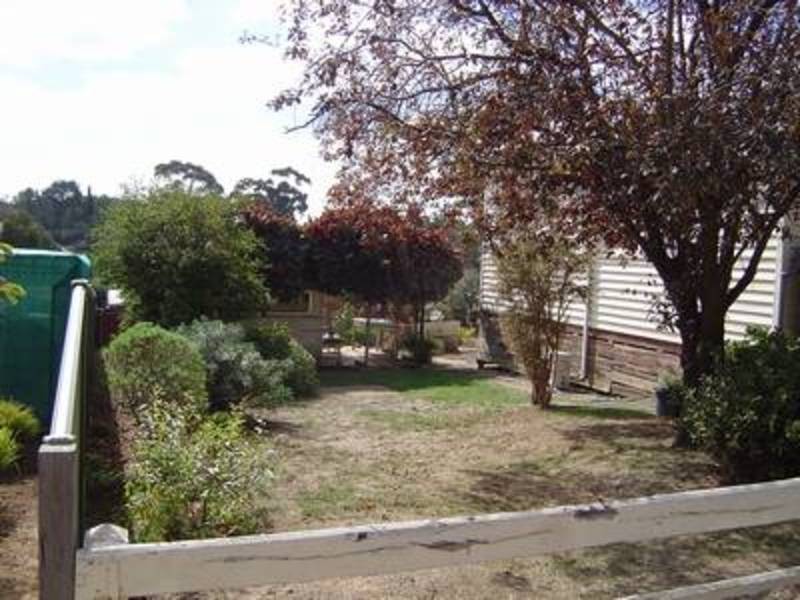 61 Doveton Street, Castlemaine VIC 3450