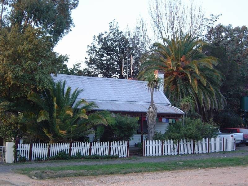 33 Hunter Street, Castlemaine VIC 3450