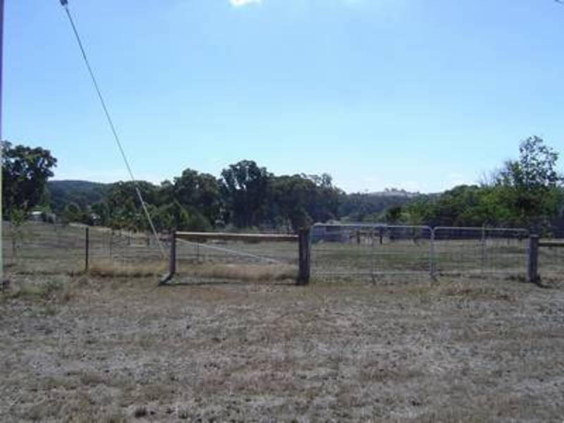 46-48 Wright Street, Elphinstone VIC 3448