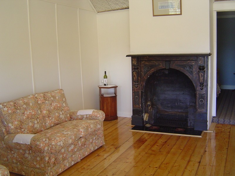 26 Castlemaine Road, Maldon VIC 3463