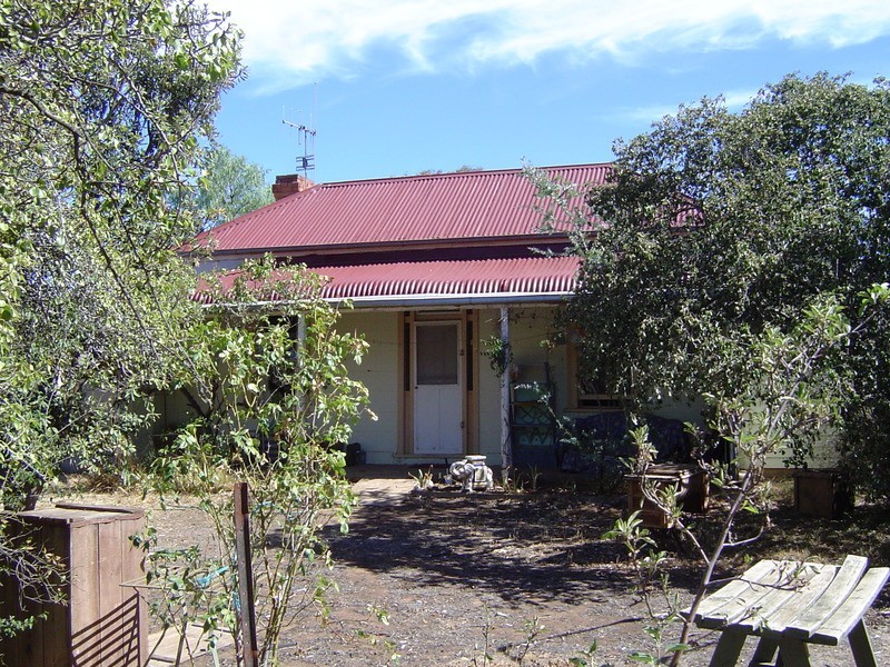 9 Newcombe Street, Castlemaine VIC 3450