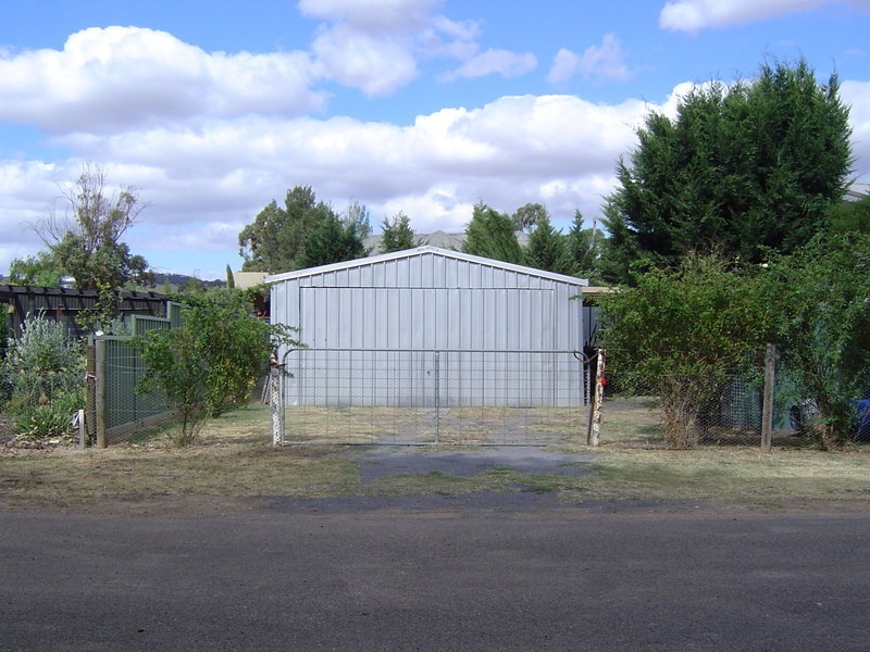 20 Mount Street, Chewton VIC 3451