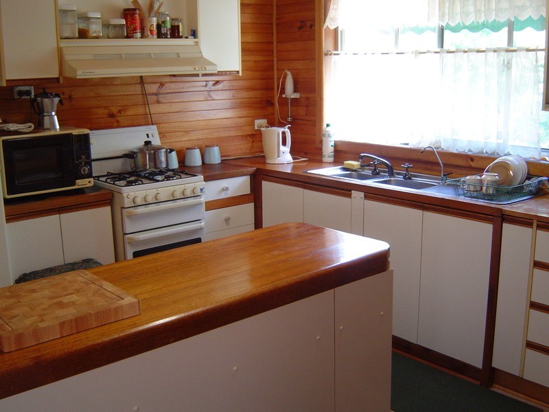 20 Mount Street, Chewton VIC 3451