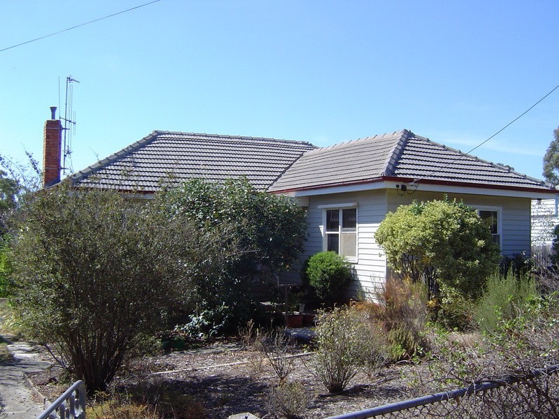 77 Hunter Street, Castlemaine VIC 3450