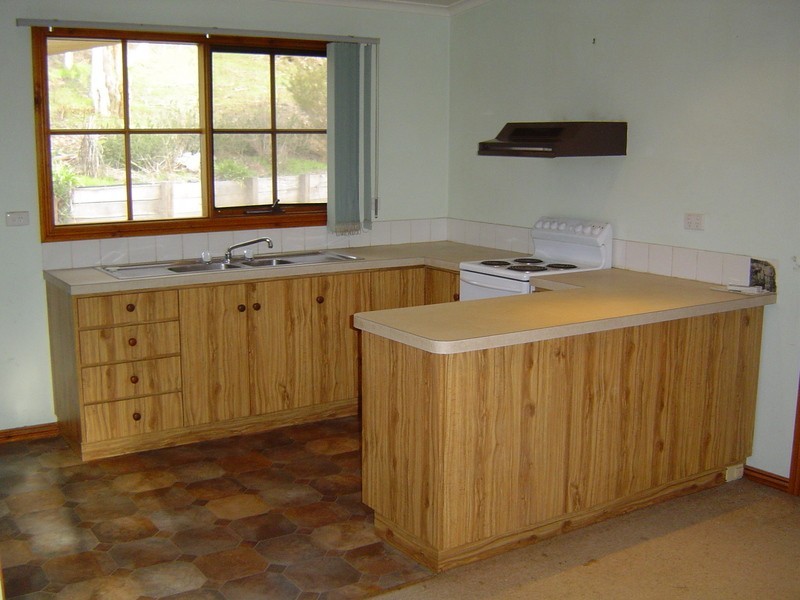 112 Blackjack Road, Harcourt VIC 3453