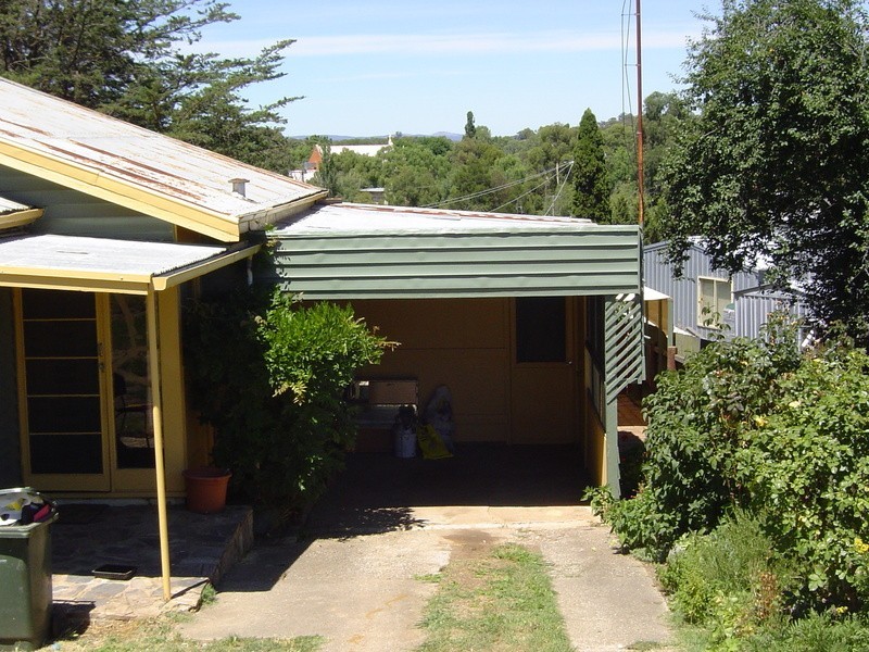 16 Moscript Street, Campbells Creek VIC 3451