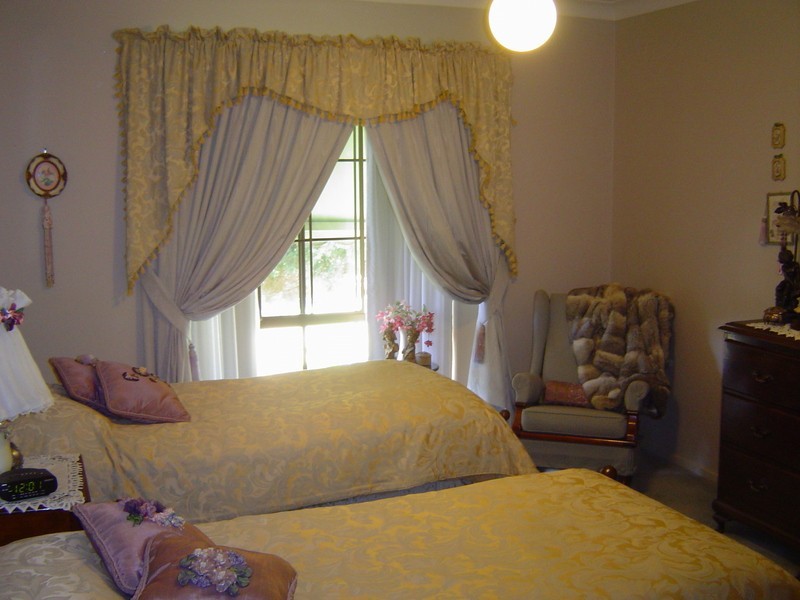 84 Moscript Street, Campbells Creek VIC 3451