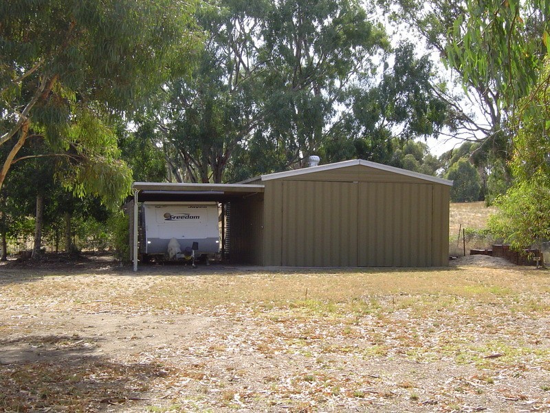 40 Old School Lane, Ravenswood South VIC 3453