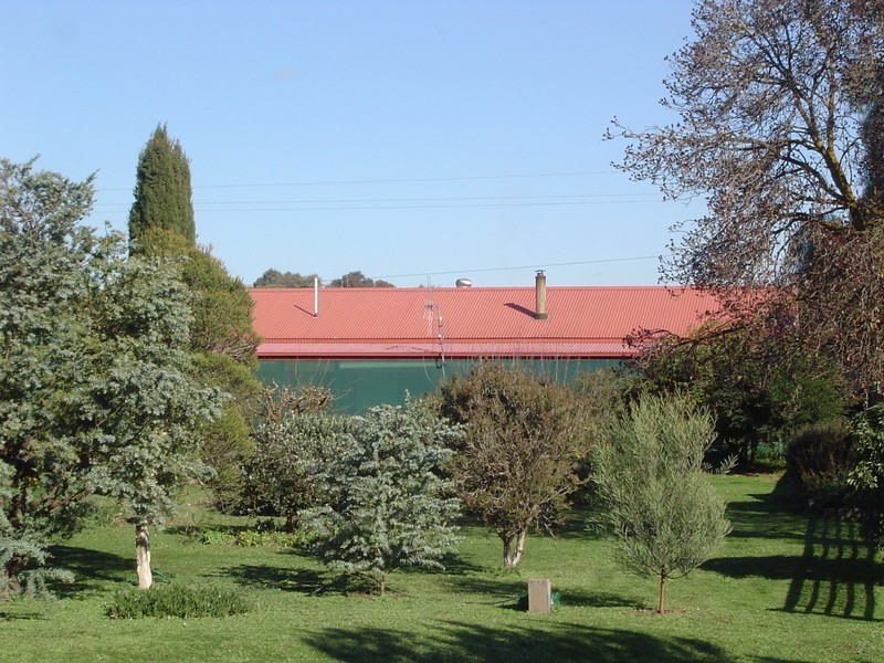 14 Church Street (Race Course Rd), Newstead VIC 3462