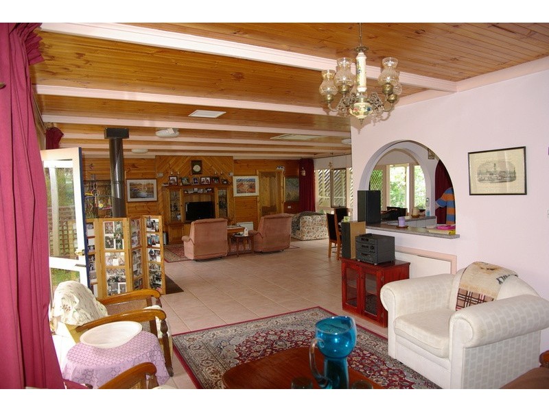 60 Fryes Road, Elphinstone VIC 3448