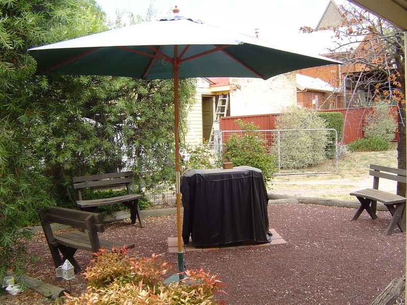 10 Templeton Street, Castlemaine VIC 3450