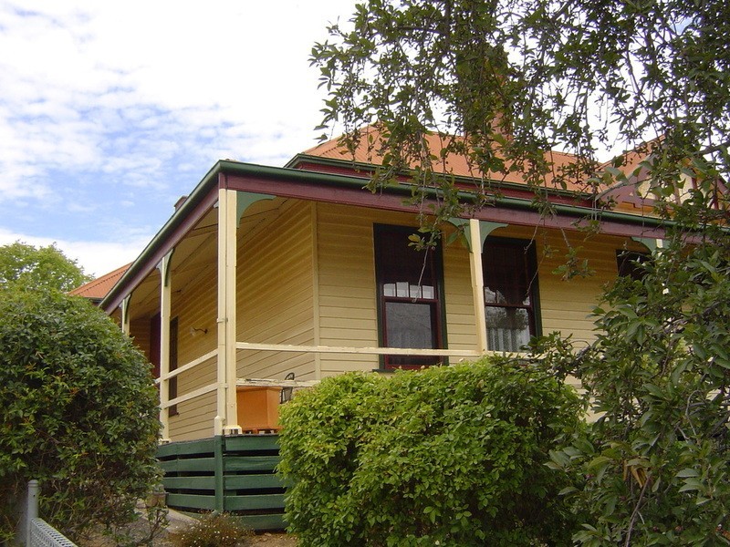 10 Templeton Street, Castlemaine VIC 3450