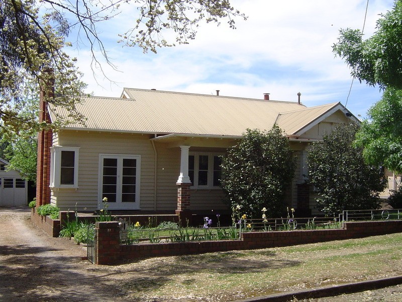31 Doveton Street, Castlemaine VIC 3450